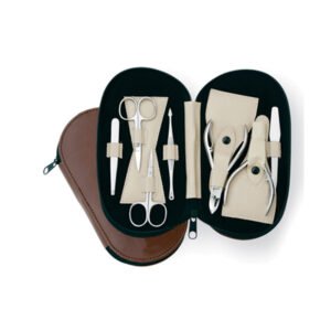 7 Pcs Manicure & Pedicure Set